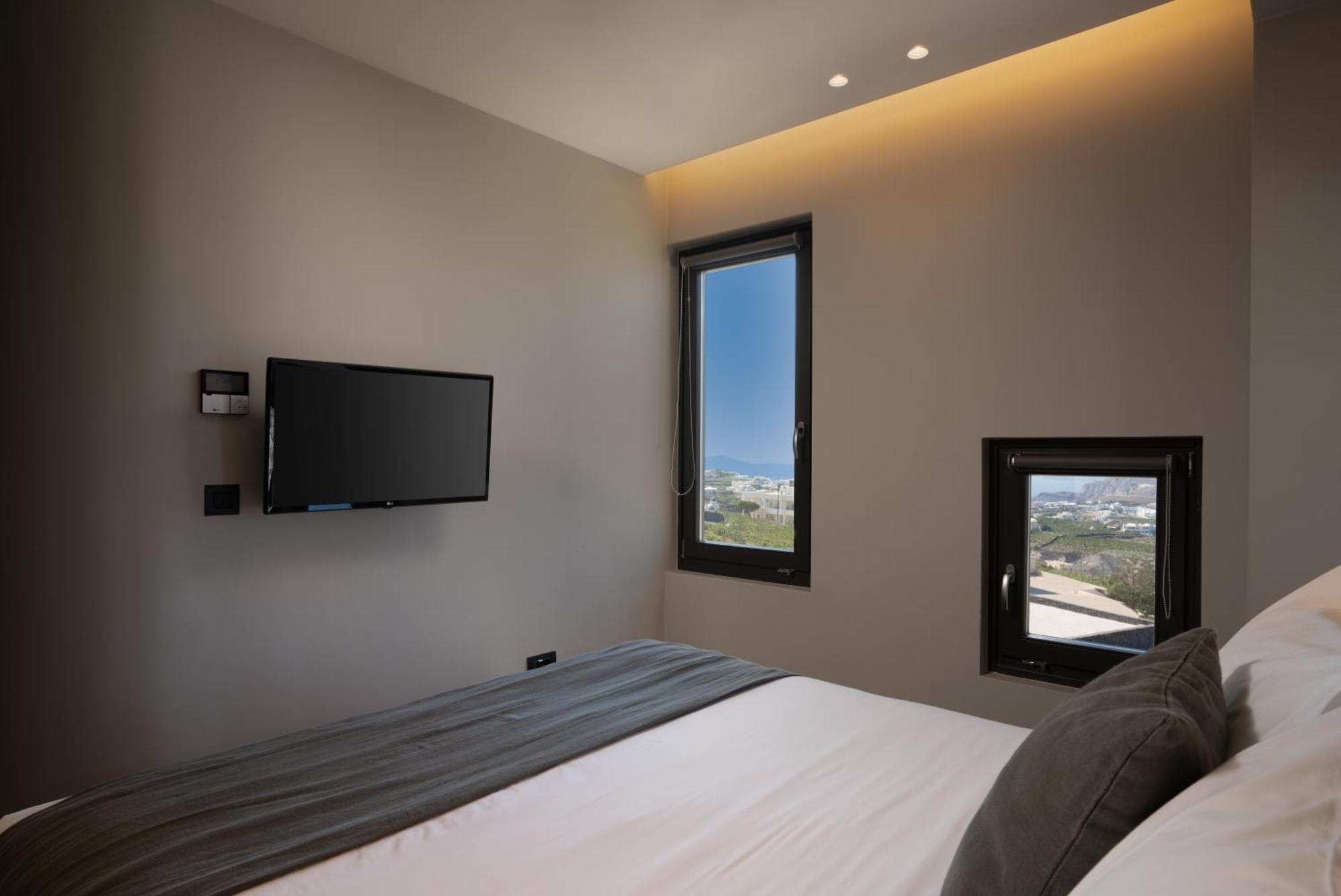 Apikia Santorini Hotel Pyrgos Kallistis Luaran gambar